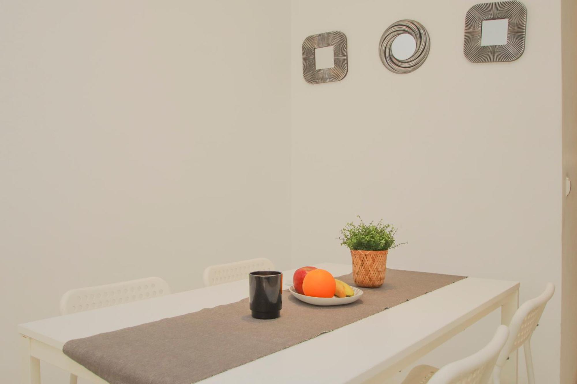 Lovely Apt In The City Center - 15M Walk Giralda Séville Extérieur photo