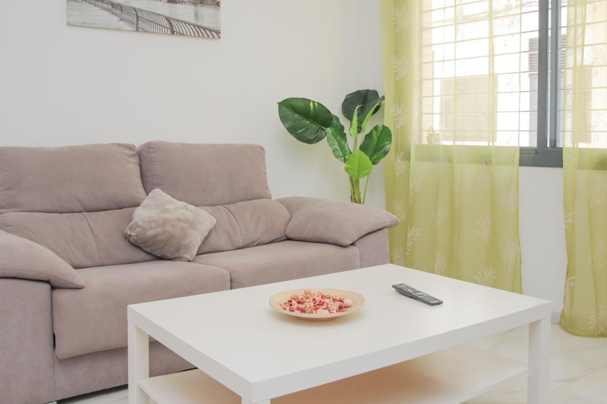 Lovely Apt In The City Center - 15M Walk Giralda Séville Extérieur photo